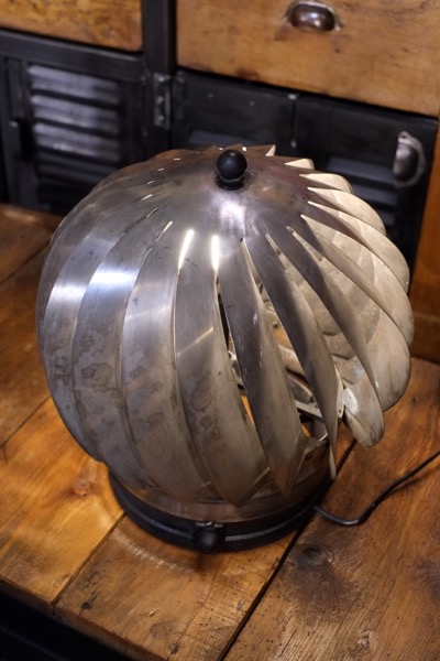 luminaire style Gaetano Missaglia table lamp